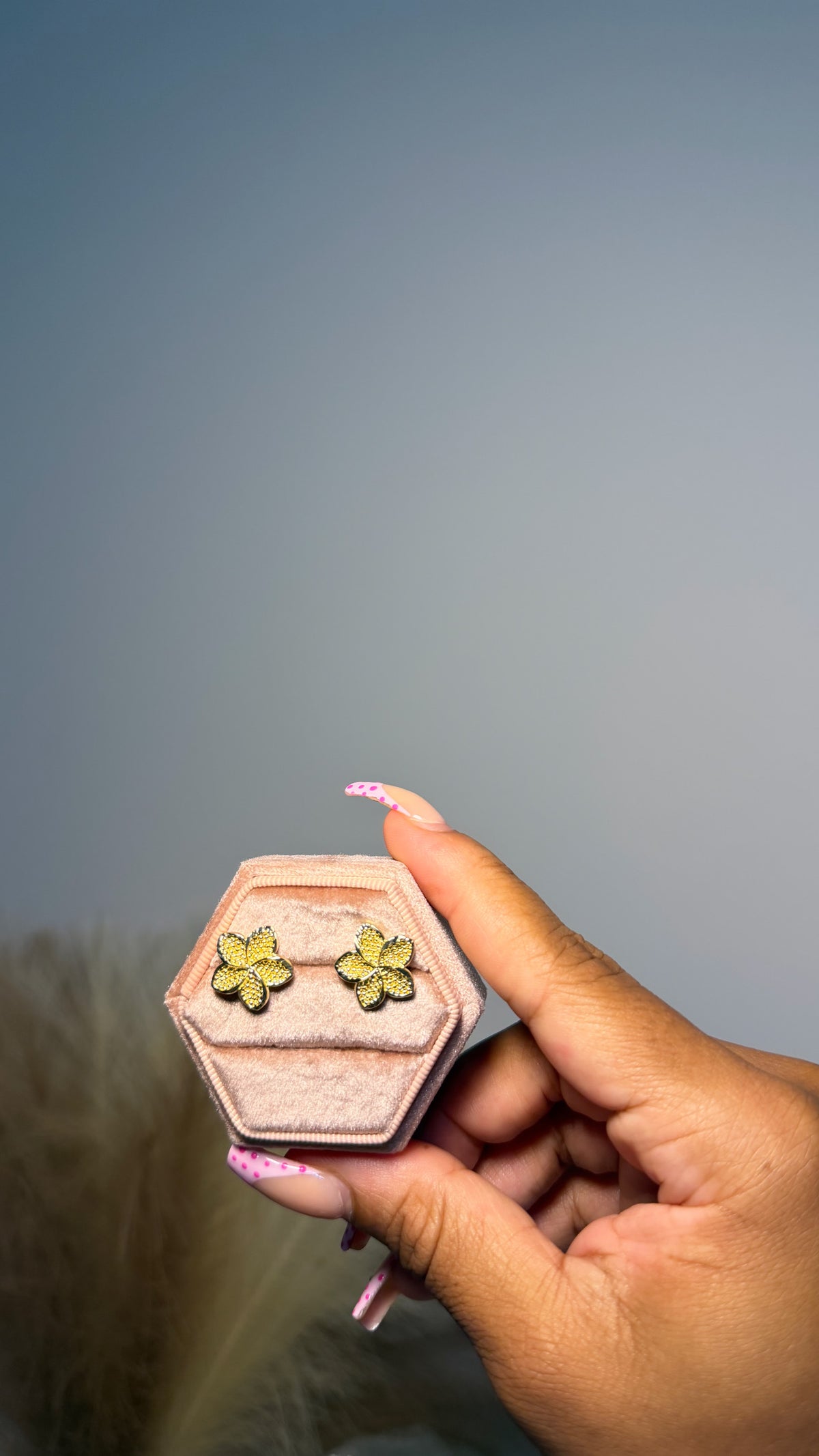 Thick Flower Studs