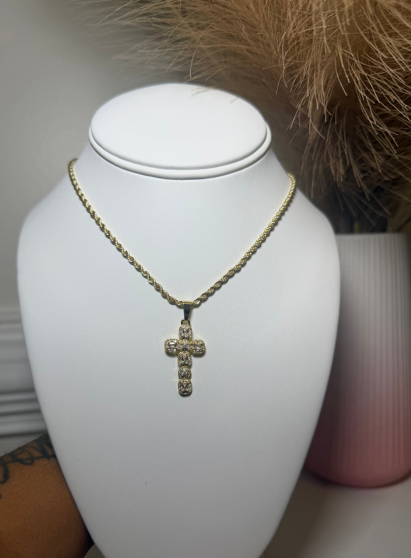 Diamond Cross Chain