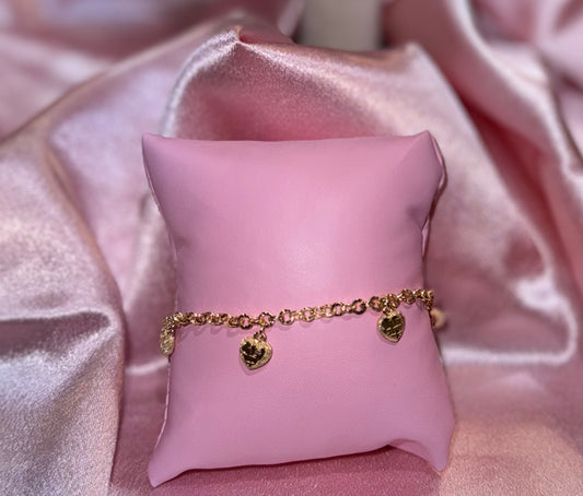 LUXE CHARM BRACELET